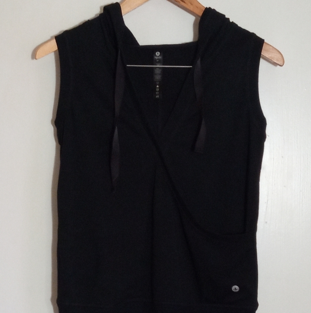 90 degrees by reflex black sleeveless hoodie with surplice neckline size XS